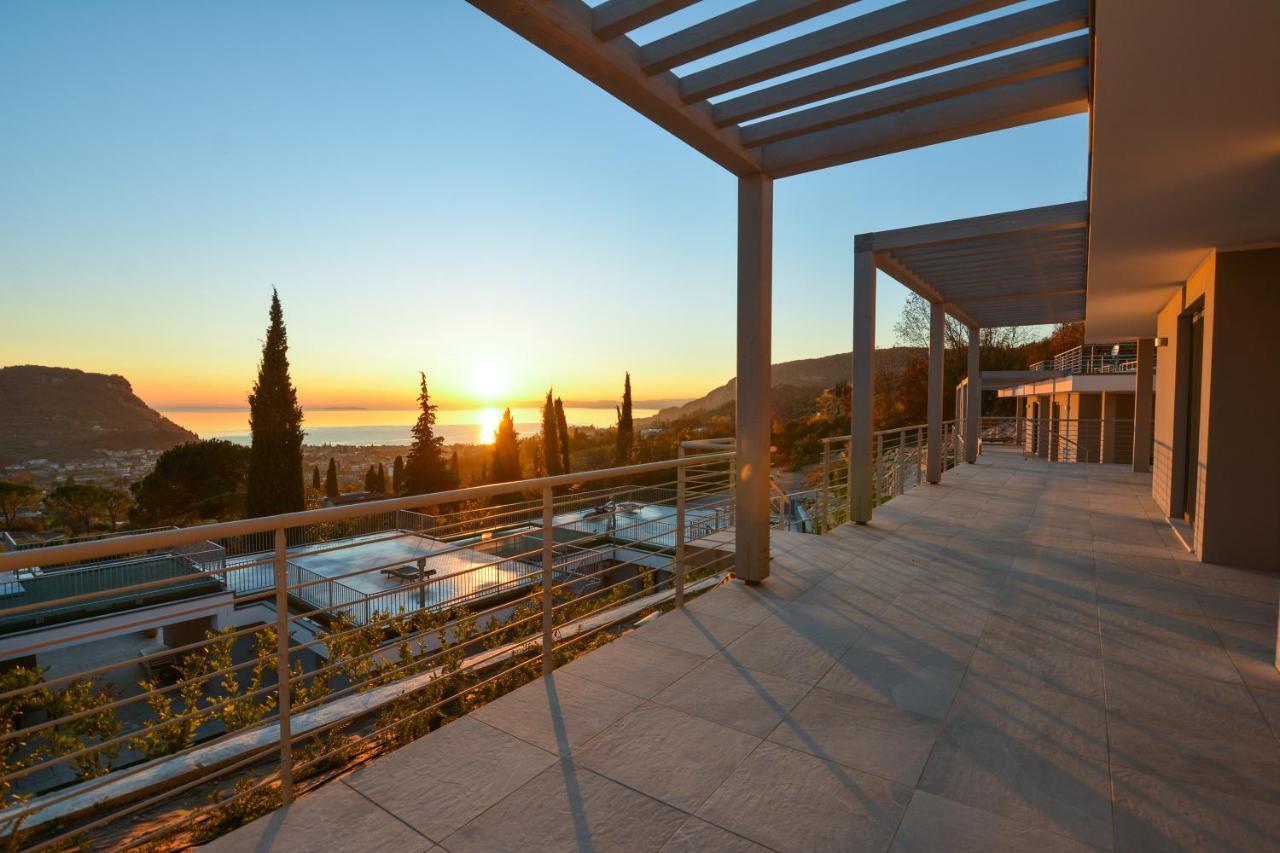Sunset Lodge - Enjoy Holiday Garda  Ngoại thất bức ảnh