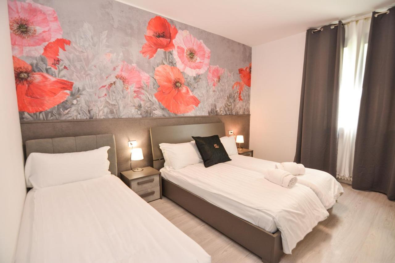 Sunset Lodge - Enjoy Holiday Garda  Ngoại thất bức ảnh
