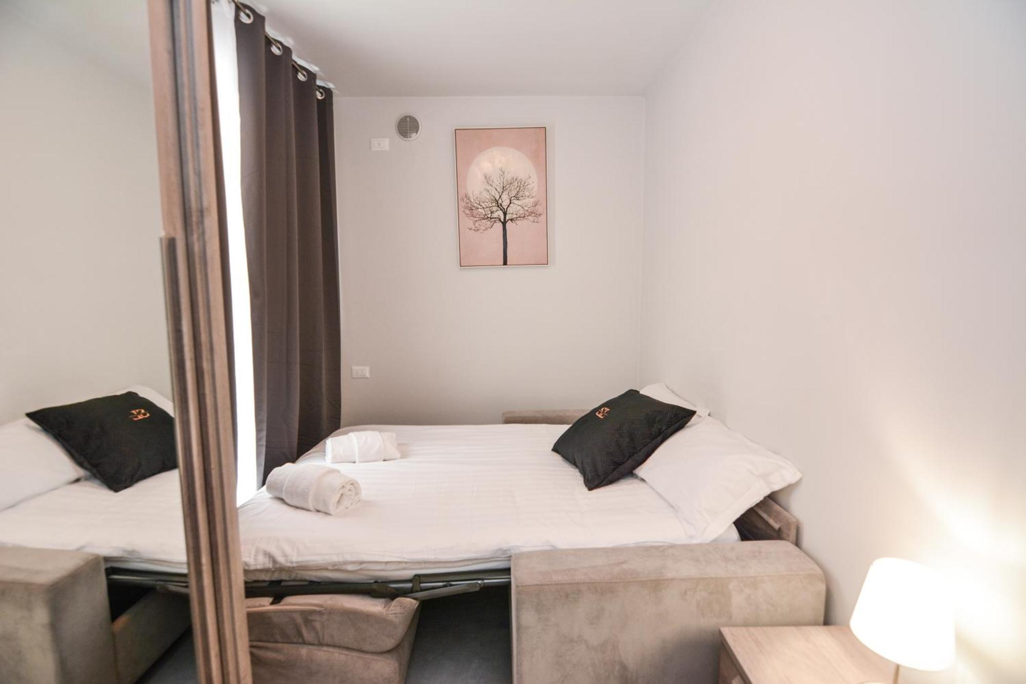 Sunset Lodge - Enjoy Holiday Garda  Ngoại thất bức ảnh
